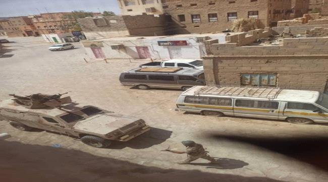قوات المنطقة العسكرية الاولى تطلق النار على المتظاهرين بمدينة تريم بوادي حضرموت وتصيب اثنين متظاهرين ...