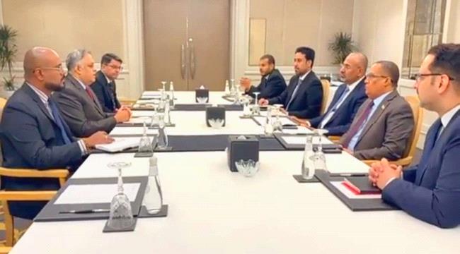 الرئيس الزُبيدي يبحث مع سفير جمهورية الهند آفاق التعاون المشترك في الجوانب الأمنية والخدمية ...