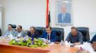 برئاسة المحافظ بن الوزير.. المكتب التنفيذي يعقد دورته الاعتيادية ويقف أمام مستوى أداء عدد من القطاعا ...