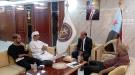 هرهره يستقبل الناشط الإعلامي محمد سالم بافاضل ويطمئن على حالته الصحية ...