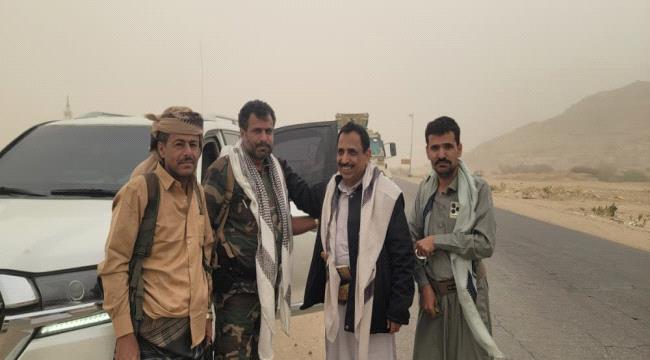 الصادر مدير عام مديرية عين،  يتفقد عدداً من المواقع في الجبهات ويزور الجنود المرابطين ...